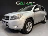 Usado Toyota RAV4 Premium 177 CV (130 kW) 2007 Gris / plata SUV
