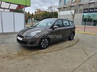 Usado Renault Grand Scénic III Dynamique 105 CV (77 kW) 2011 Marrón Monovolumen