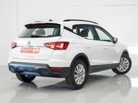Usado Seat Arona Reference 95 CV (69 kW) 2023 Blanco SUV