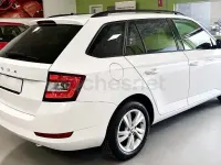 Usado Skoda Fabia Ambition 95 CV (69 kW) 2022 Blanco Utilitario