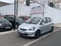 Usado Honda Jazz 78 CV (57 kW) 2008 Gris / plata Utilitario