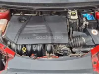 Usado Ford Focus Sport 145 CV (106 kW) 2005 Rojo Berlina