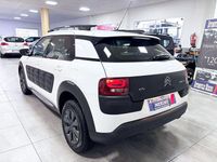 Usado Citroën C4 Cactus Feel 99 CV (72 kW) 2017 Blanco Utilitario
