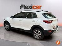 Usado Kia Stonic 84 CV (61 kW) 2022 Blanco SUV