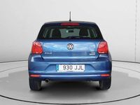 Usado VW Polo Advance 91 CV (66 kW) 2015 Azul Utilitario