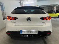 Usado Mazda 3 120 CV (88 kW) 2019 Blanco Berlina