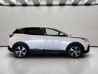Usado Peugeot 3008 Allure 225 CV (165 kW) 2020 Blanco SUV