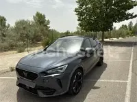 Usado Cupra Formentor 150 CV (110 kW) 2023 Gris / plata SUV