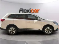 Usado Mitsubishi Outlander 150 CV (110 kW) 2019 Blanco SUV