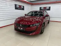 Usado Peugeot 508 SW Allure 224 CV (164 kW) 2020 Rojo Familiar