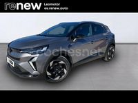 Usado Renault Captur Techno 100 CV (73 kW) 2025 Gris / plata SUV