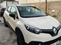 Usado Renault Captur Zen 90 CV (66 kW) 2014 Blanco SUV