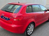 Usado Audi A3 Attraction 140 CV (102 kW) 2006 Rojo Utilitario