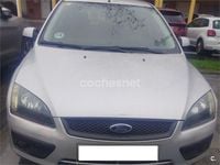 Usado Ford Focus Trend 90 CV (66 kW) 2007 Gris / plata Berlina