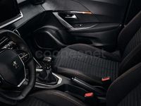 Usado Peugeot 2008 Active 110 CV (80 kW) 2022 Blanco SUV