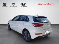 Usado Hyundai i30 110 CV (80 kW) 2022 Blanco Utilitario
