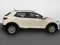 Usado Kia Stonic 84 CV (61 kW) 2019 Clear white SUV