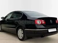 Usado VW Passat Highline 160 CV (117 kW) 2009 Negro Berlina