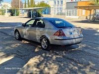 Usado Ford Mondeo Sport 155 CV (114 kW) 2005 Gris / plata Berlina