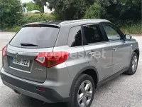 Usado Suzuki Vitara 120 CV (88 kW) 2017 Gris / plata SUV