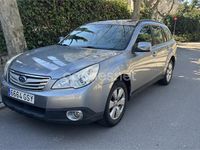 Usado Subaru Outback 167 CV (122 kW) 2010 Gris / plata Familiar