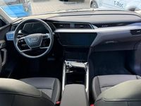 Usado Audi Q8 e-tron Sport 250 kW (340 CV) 2026 Negro mito metalizado SUV