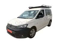 Usado VW Caddy 122 CV (89 kW) 2021 Blanco Monovolumen