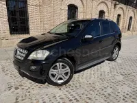 Usado Mercedes ML320 224 CV (164 kW) 2009 Negro SUV