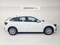 Usado Skoda Scala Active 110 CV (80 kW) 2023 Blanco Utilitario