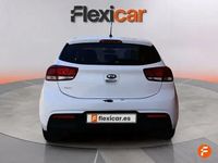 Käytetty Kia Rio 84 HP (61 kW) 2018 Valkoinen