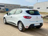 Usado Renault Clio IV Business 75 CV (55 kW) 2018 Blanco Berlina