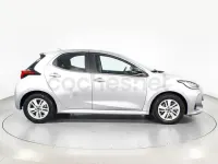 Usado Mazda 2 Comfort 116 CV (85 kW) 2022 Gris / plata Berlina