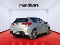 Usado Toyota Auris Hybrid Advance 136 CV (100 kW) 2013 Plateado Berlina
