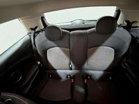 Usado Mini One D 95 CV (69 kW) 2019 Naranja Utilitario