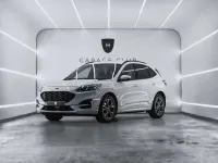Usado Ford Kuga ST-Line X 150 CV (110 kW) 2020 Blanco SUV