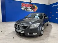 Usado Opel Insignia Sport 160 CV (117 kW) 2010 Gris / plata Berlina