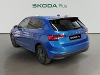 Usado Skoda Fabia 95 CV (69 kW) 2025 Azul Berlina