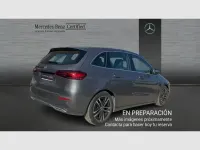 Usado Mercedes B200 150 CV (110 kW) 2025 Gris Utilitario