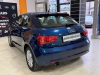 Usado Audi A1 Attraction 105 CV (77 kW) 2012 Azul Utilitario