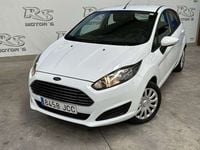 Usado Ford Fiesta Trend 82 CV (60 kW) 2015 Blanco Utilitario
