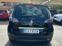 Usado Renault Scénic Bose Edition 110 CV (80 kW) 2015 Negro Monovolumen