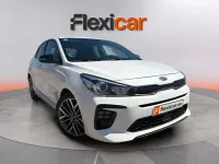 Usado Kia Rio GT-Line 120 CV (88 kW) 2020 Blanco Berlina