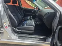 Usado Honda Accord Sport 155 CV (114 kW) 2003 Gris / plata Berlina