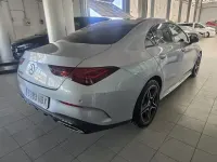 Usado Mercedes CLA200 163 CV (119 kW) 2025 Plata hightech