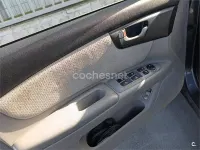 Usado Kia Magentis 140 CV (102 kW) 2009 Gris / plata Berlina