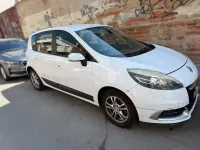 Usado Renault Scénic III Life 116 CV (85 kW) 2013 Blanco Monovolumen