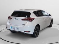 Usado Toyota Auris Hybrid Business Edition 136 CV (100 kW) 2018 Blanco Utilitario