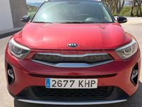 Usado Kia Stonic 120 CV (88 kW) 2018 Rojo SUV
