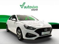 Usado Hyundai i30 120 CV (88 kW) 2023 Blanco Berlina