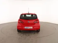Usado Opel Corsa Selective 90 CV (66 kW) 2016 Rojo Utilitario
